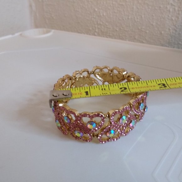 Pink Heart Stretch Bracelet - Picture 6 of 6